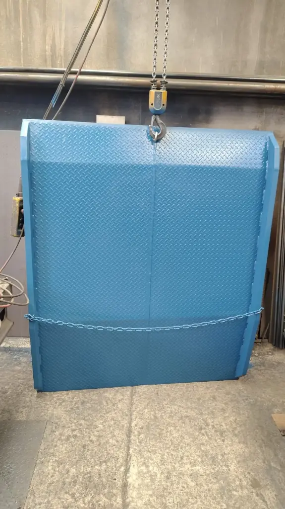 rampa-de-acero-para-anden-15000-lb-84-x-72